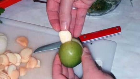 ШАГ 23. помидоры, зеленые фаршированные