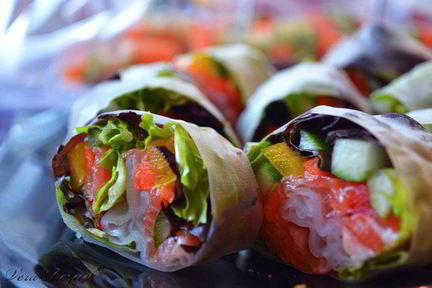 Роллы с лососем