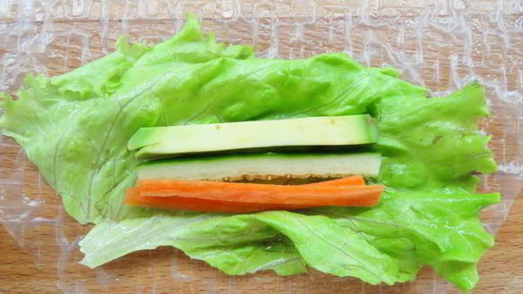 ШАГ 9. спринг-роллы с креветками