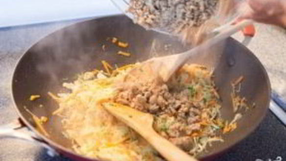 ШАГ 7. спринг роллы с курицей