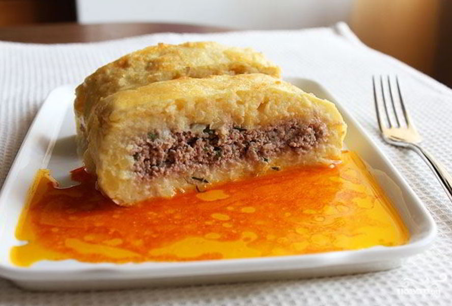 Картофельный рулет с фаршем