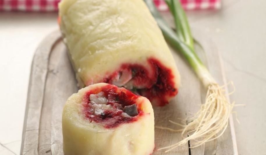Рецепт картофельный рулет с сельдью