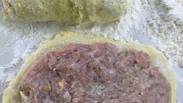 ШАГ 4. картофельные рулетики с мясом