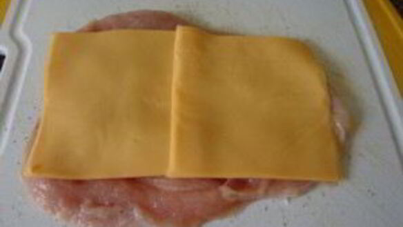 ШАГ 3. куриные рулетики кордон блю