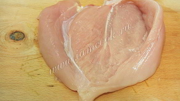 ШАГ 4. куриные рулетики с ананасами и сыром