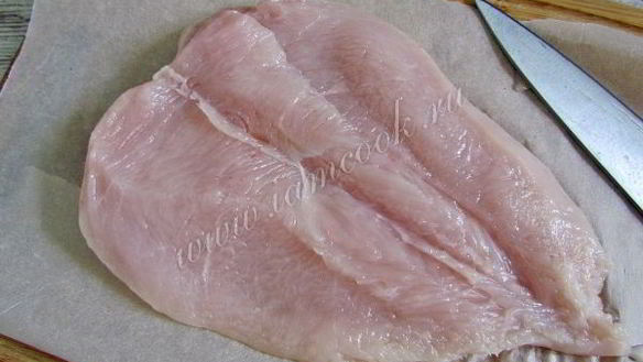 ШАГ 4. куриные рулетики с брынзой и шпинатом