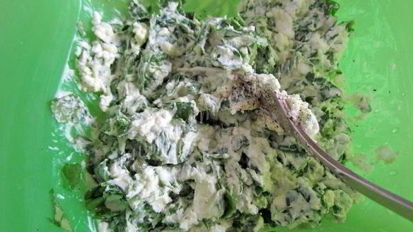 ШАГ 7. куриные рулетики с брынзой и шпинатом