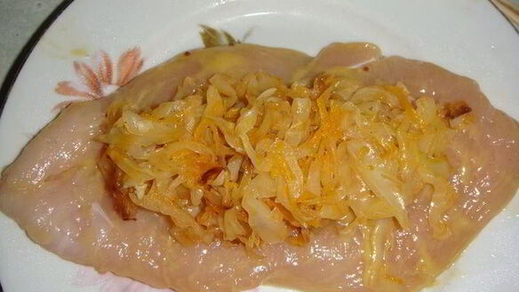 ШАГ 6. куриные рулетики с капустой