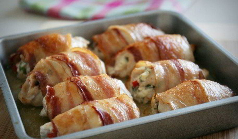 Рецепт куриные рулетики в беконе