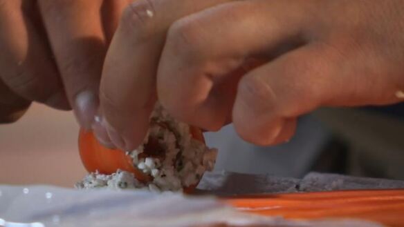 ШАГ 2. морковные рулетики с творожным сыром