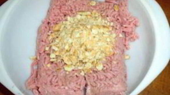 ШАГ 4. мясной рулет и макароны с сыром