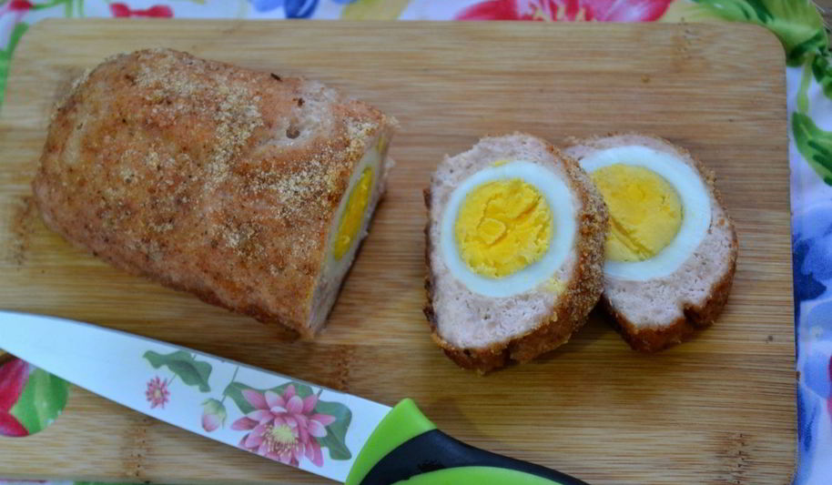 Рецепт мясной рулет из фарша с яйцом