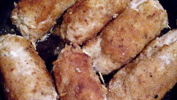 ШАГ 9. мясные рулетики с сыром и чесноком