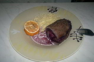 Новогодний мясной рулет в немецком стиле, гнезда из пасты и башенка из тыквы