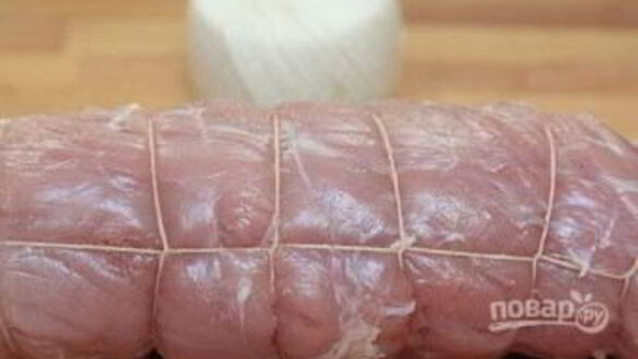 ШАГ 4. праздничный рулет из свинины с начинкой