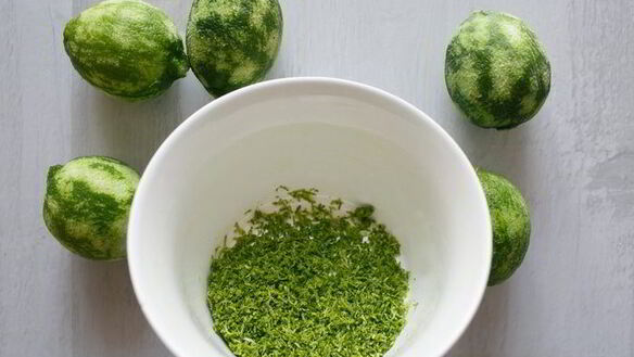 ШАГ 2. рулет герр март с персиками, лаймом и чаем матча