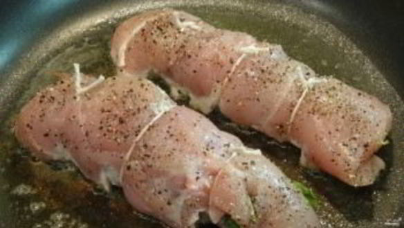 ШАГ 4. рулет из индейки с грибами и сыром