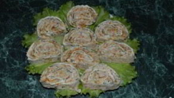 ШАГ 7. рулет из лаваша с куриной грудкой