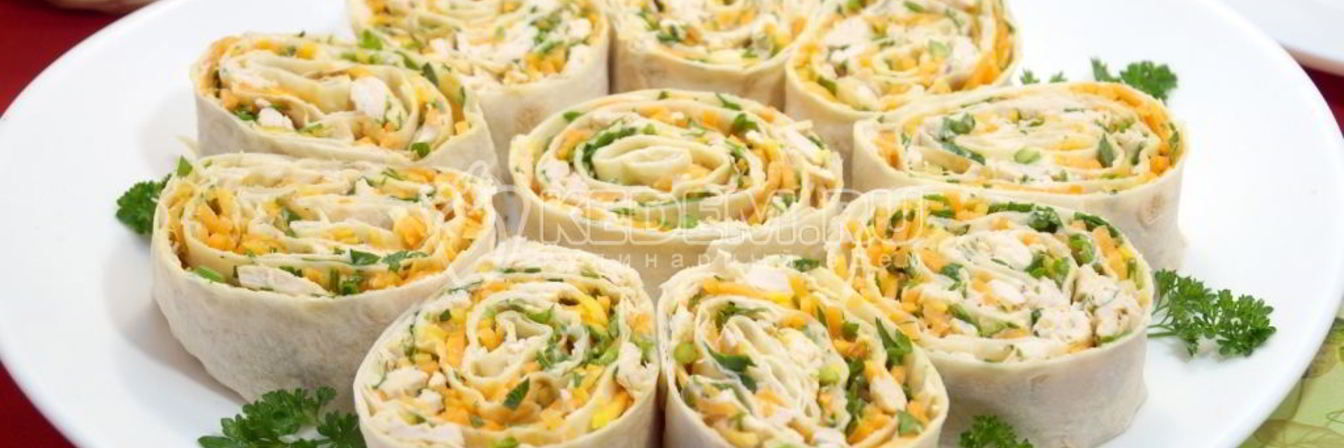 Рулет из лаваша с курицей