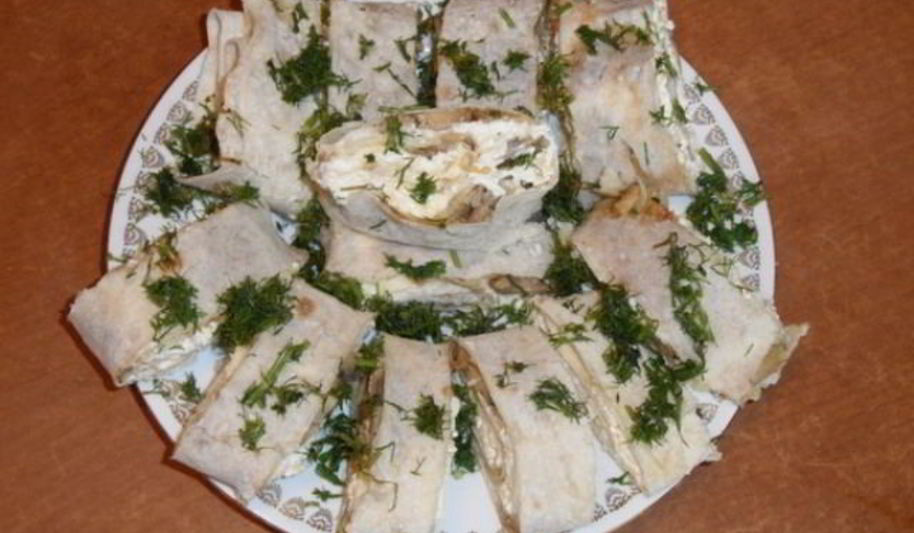 Рецепт рулет из лаваша с шампиньонами