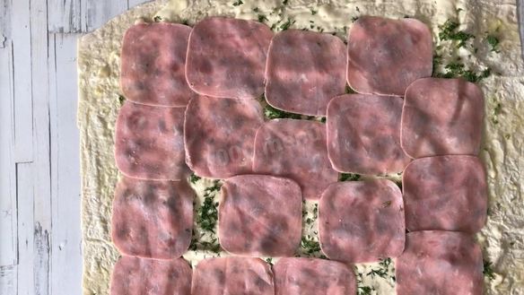 ШАГ 7. рулет из лаваша с ветчиной и сыром