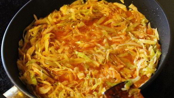 ШАГ 4. рулет из мясного фарша с капустой