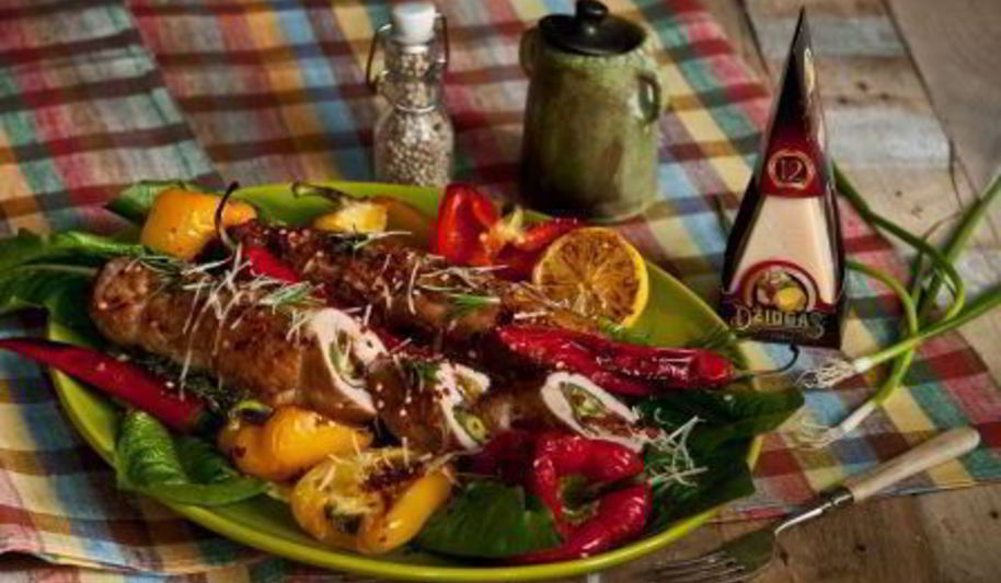 Рецепт рулет из свинины с сыром и шпинатом