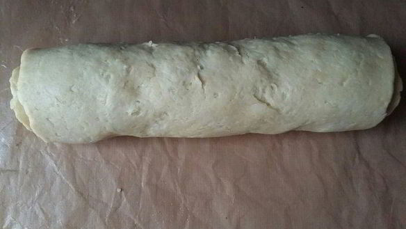 ШАГ 13. рулет из сырного теста с беконом и грибами