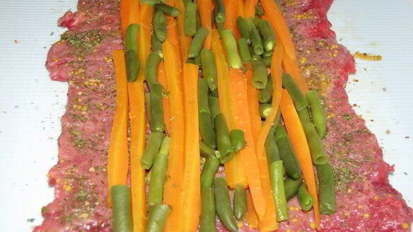 ШАГ 6. рулет из телятины с овощами