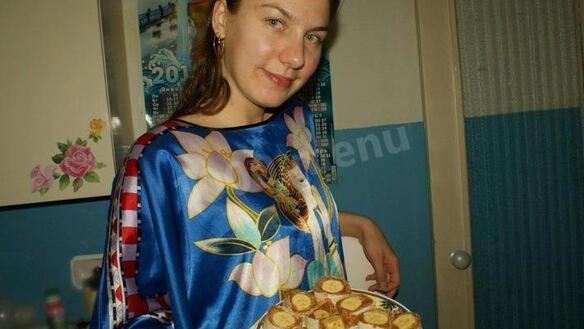 ШАГ 4. рулет с бананом веселая обезьянка