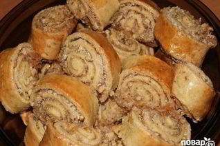 Рулет с грецкими орехами