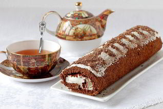 Рулет с шоколадным ликером