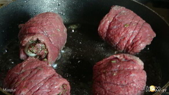 ШАГ 7. рулет с яйцом и зеленью