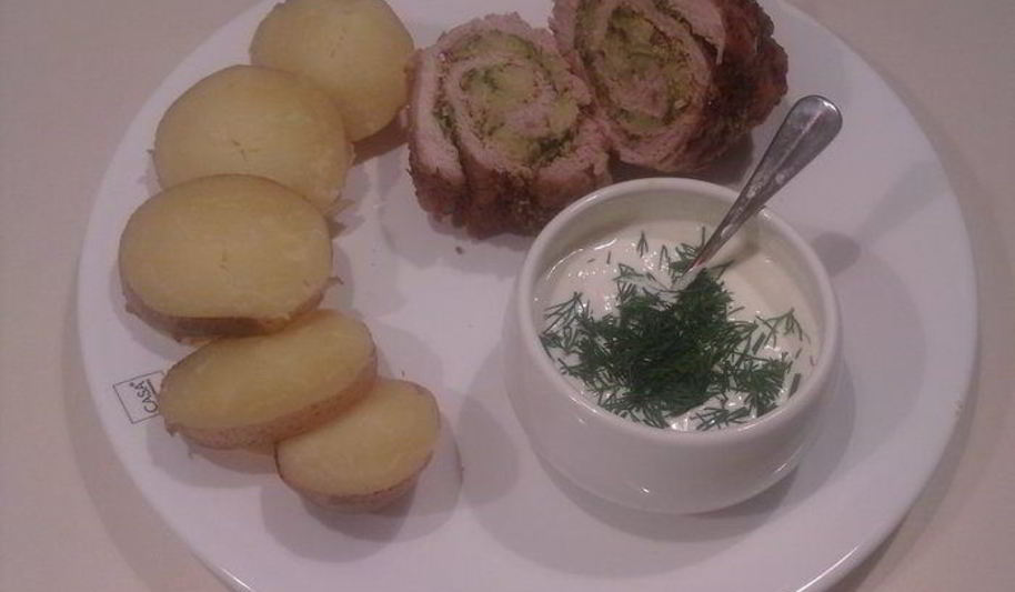 Рецепт рулетик из свининки с броколи