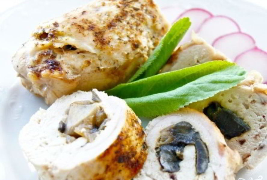 Рулетики из курицы с грибами