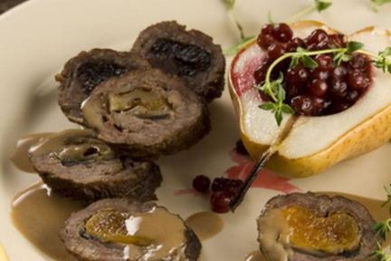 Рулетики из оленины по-чешски