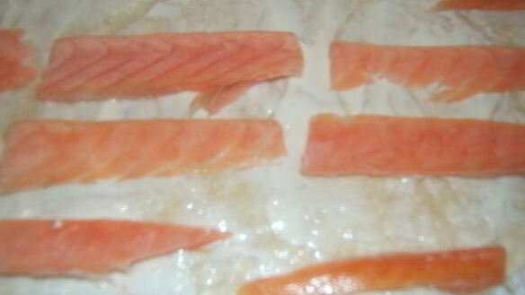 ШАГ 2. рулетики с семгой