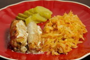 Рулеты из свинины с грибами