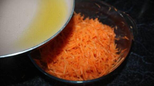 ШАГ 4. рулеты с морковью по-корейски