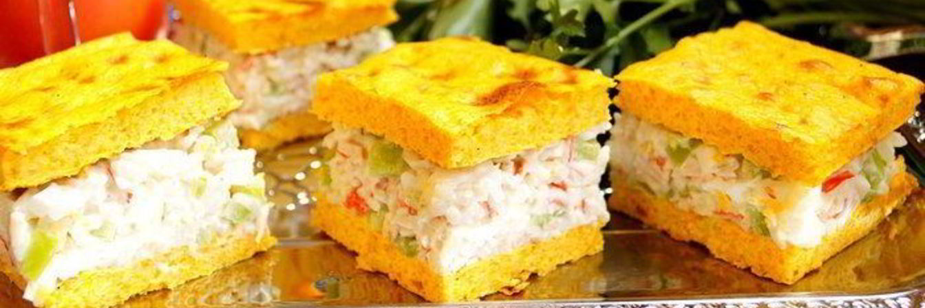 Салат-закуска на морковно-творожном корже