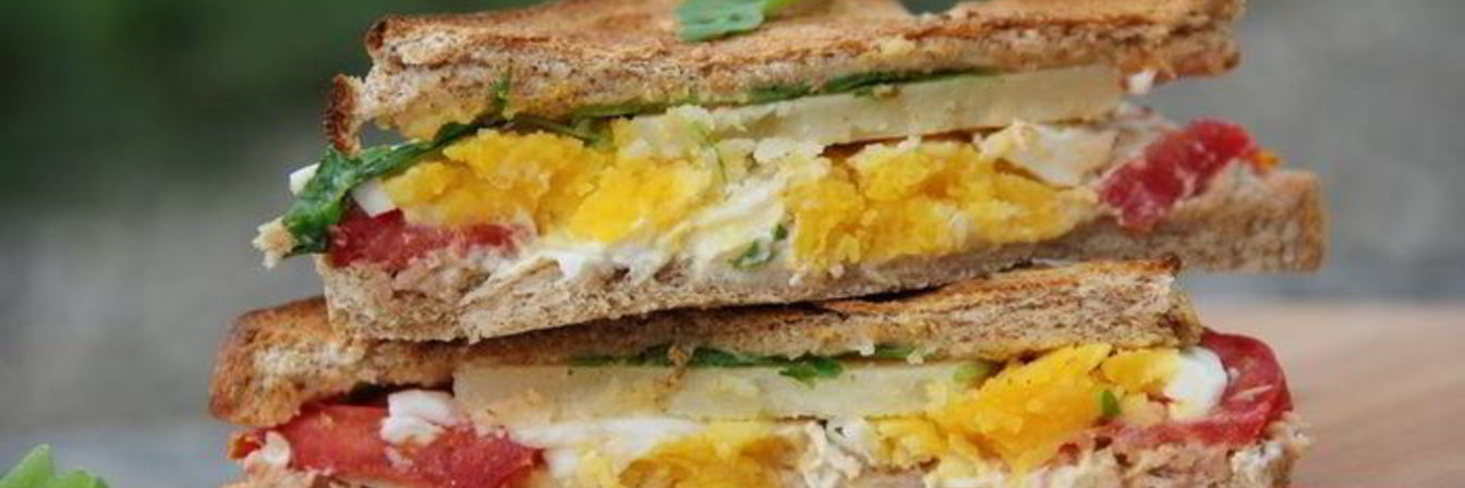 Сэндвич с тунцом