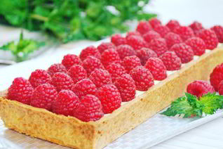 Малиновый тарт с кремом Дипломат