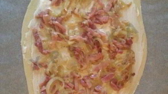 ШАГ 13. тарт фламбе с беконом