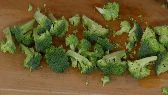 ШАГ 4. тарт с брокколи, луком-пореем и сыром