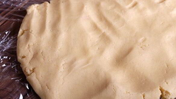 ШАГ 6. тарт с карамелизованными яблоками