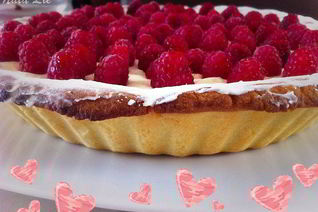 Тарт с малиной