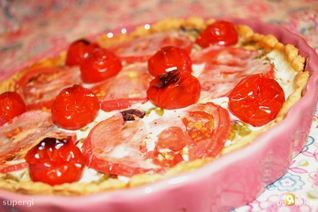 Тарт с помидорами, фетой и зеленью