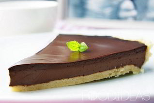 Тарт с шоколадной начинкой