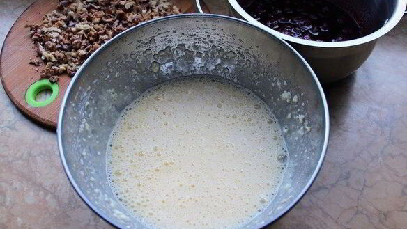 ШАГ 7. тарт с вишней и грецкими орехами