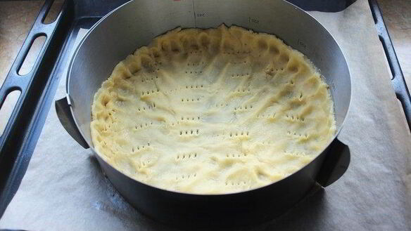 ШАГ 8. тарт с вишней и грецкими орехами